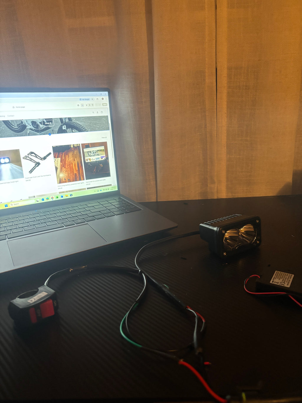 Battery powered baja head light