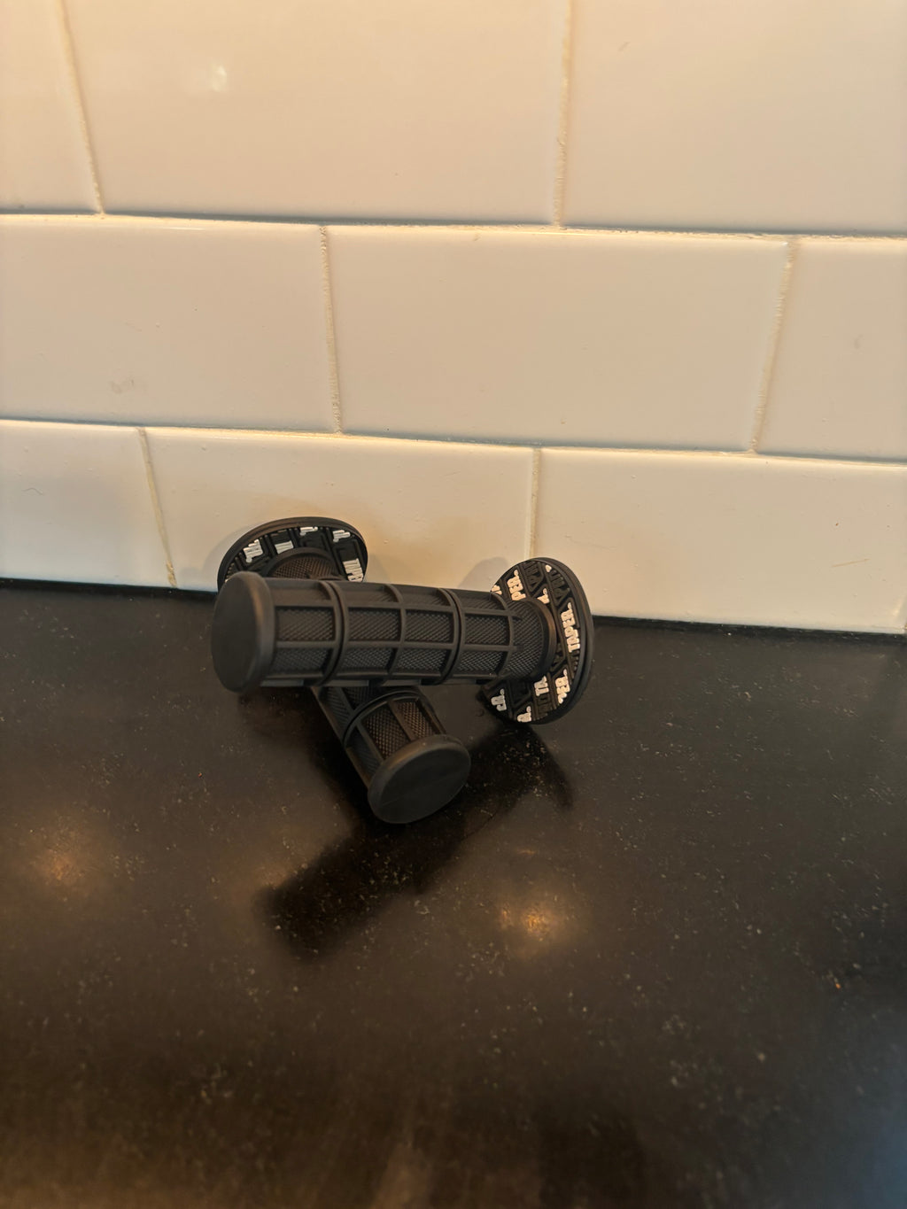 Pro taper grips